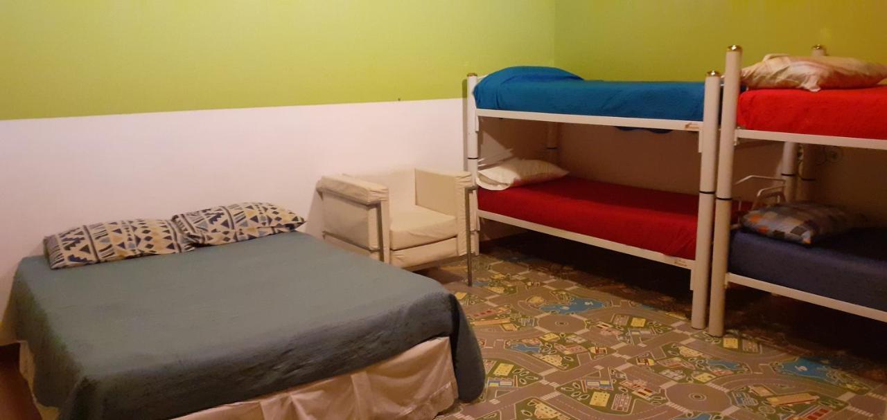 Hostel El Viajante 洛斯安蒂果斯 外观 照片