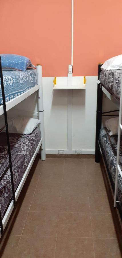 Hostel El Viajante 洛斯安蒂果斯 外观 照片